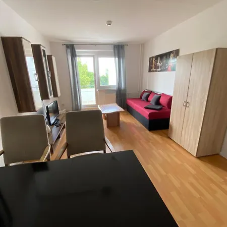 아파트 Monteur Und Handwerkerwohnung 170